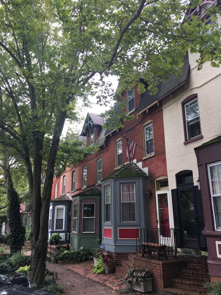 1019 N Monroe St #1 - Photo 2 of 20