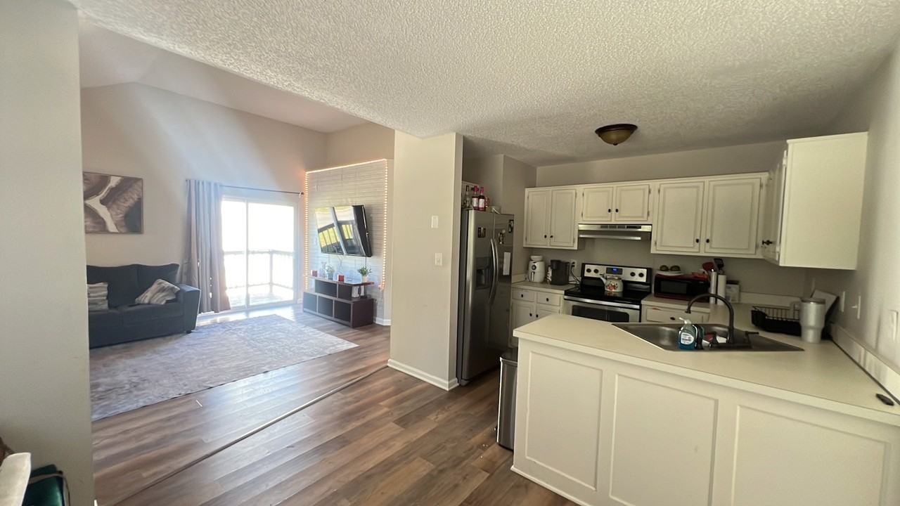 78 Grassmire Drive - Photo 3 of 9