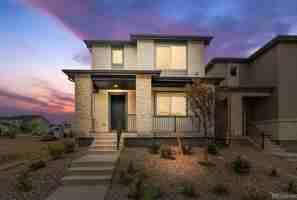 featured image of 21176 E 62nd Dr