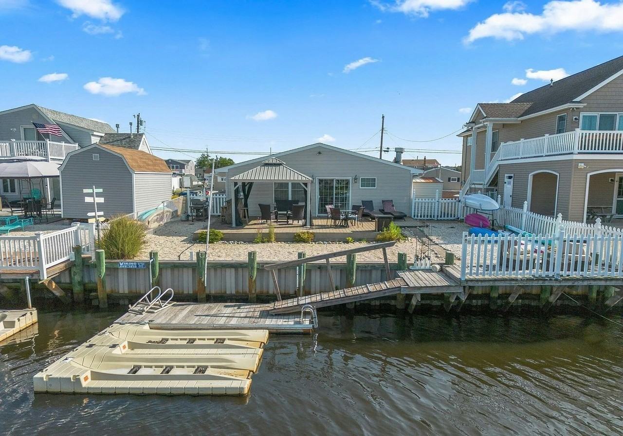 25 W Mullica Rd, Unit 1 - Photo 5 of 22