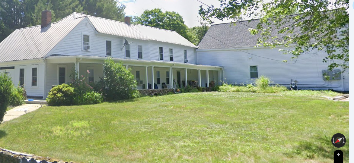 81 Oak St, Unit 1 - Photo 4 of 14