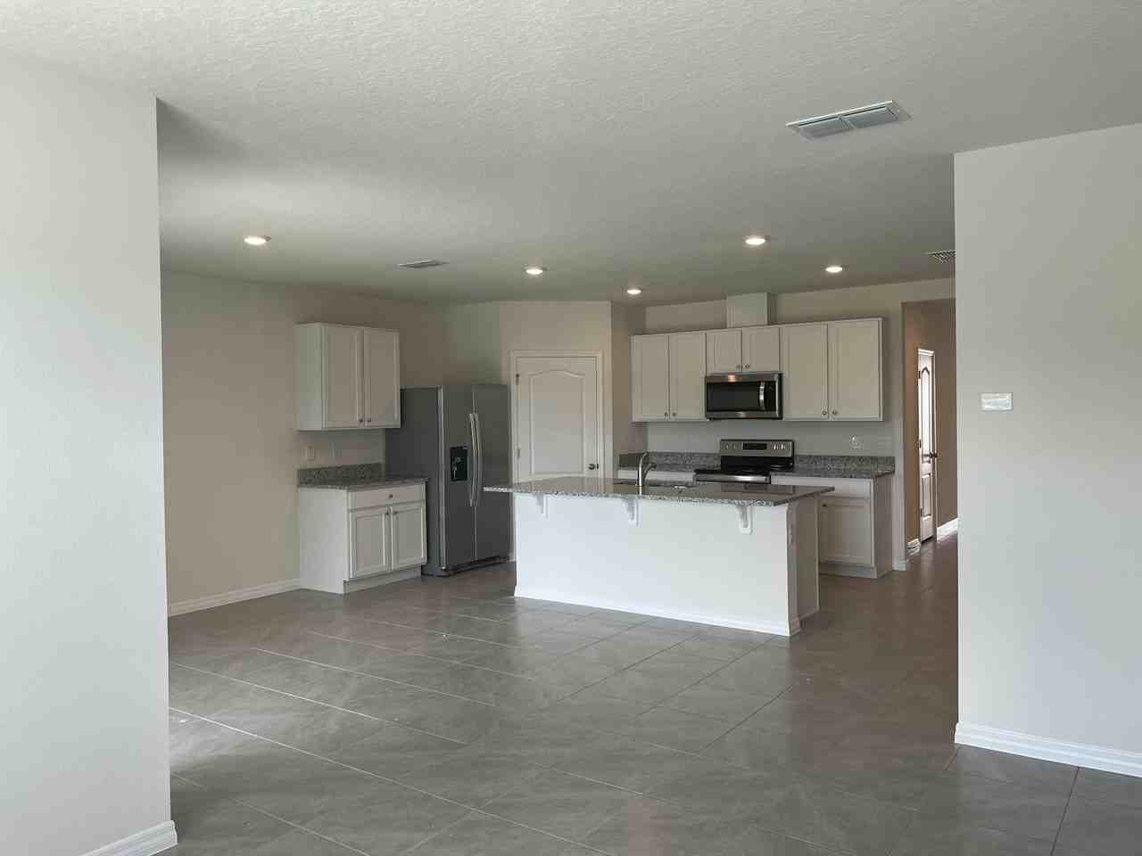 1829 Red Rock Road - Photo 4 of 14