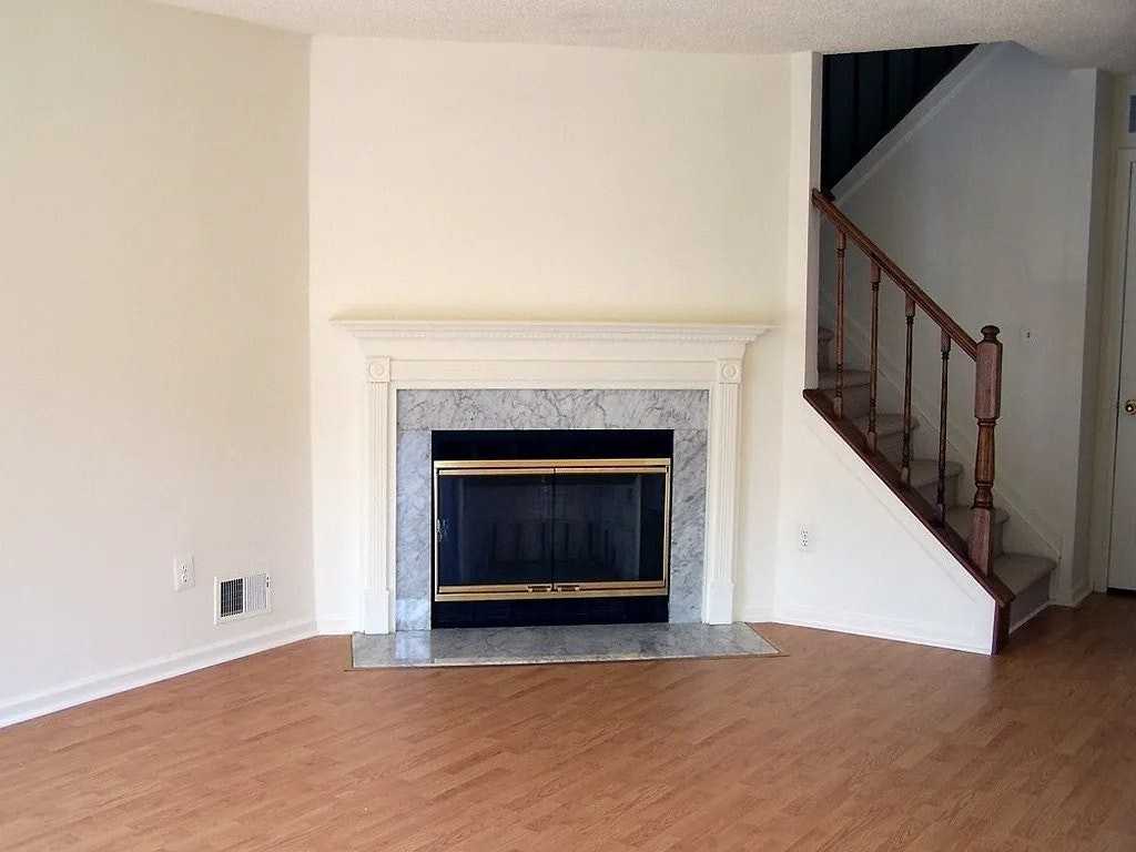 40 Walnut St - Photo 6 of 22