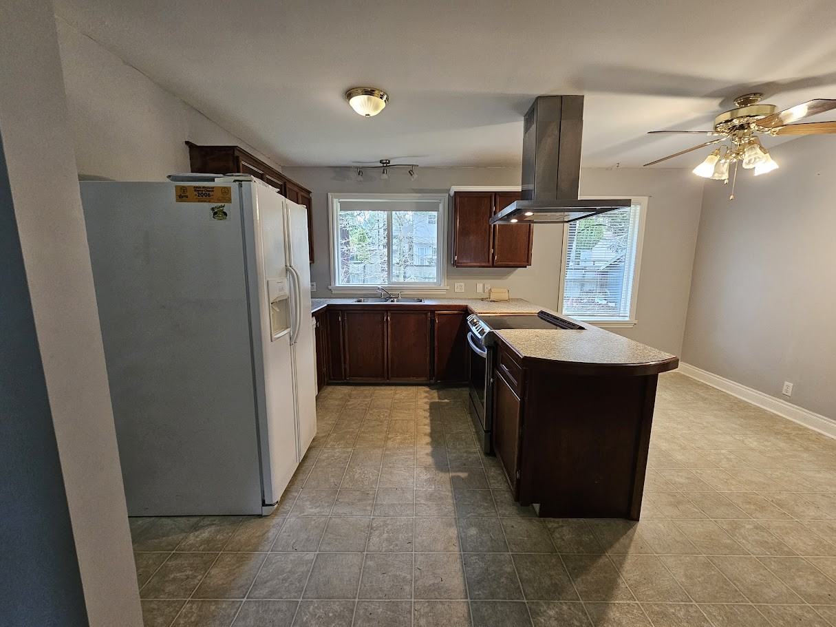 7816 Taulbut St #1 - Photo 4 of 22