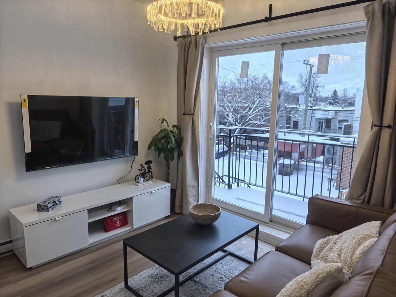 6646A Rue Saint-Hubert - Photo 2 of 11