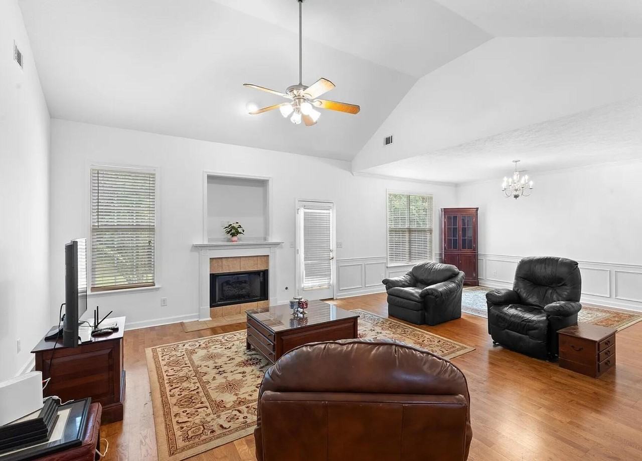 338 Bisham Ct - Photo 6 of 8