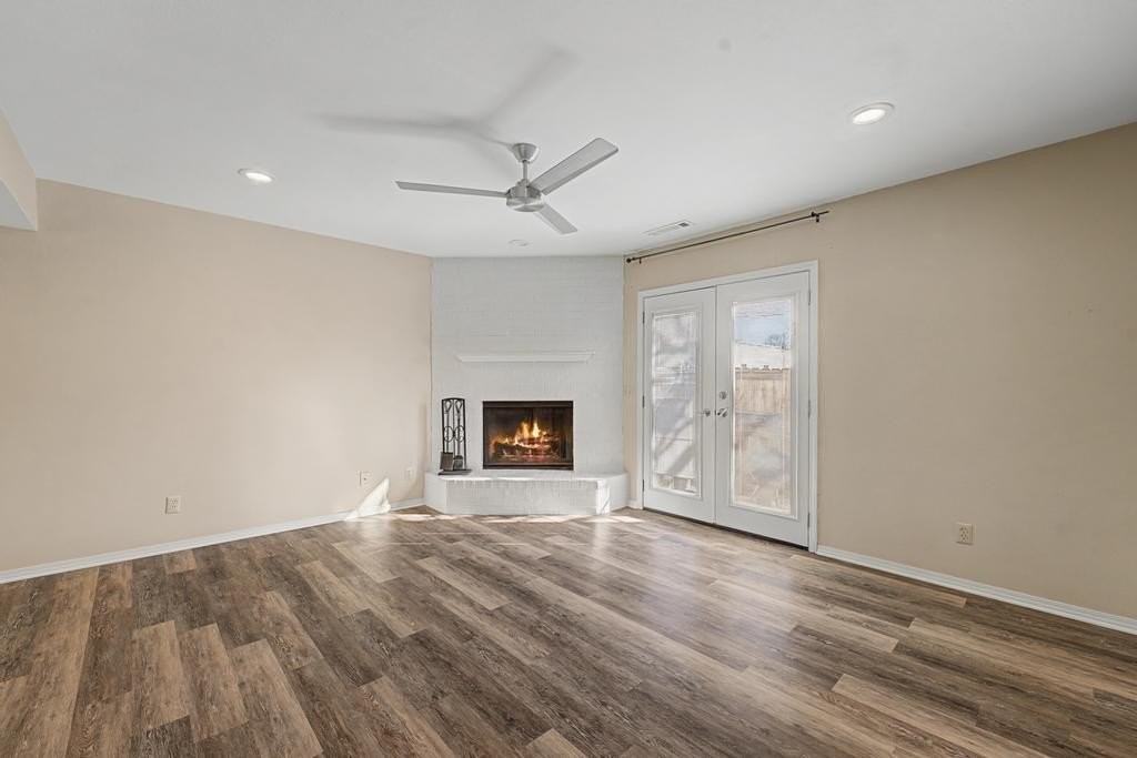 298 W Mountain St - Photo 4 of 19