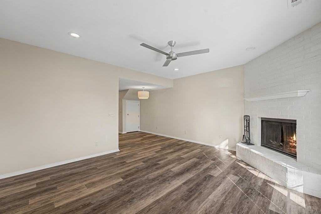 298 W Mountain St - Photo 7 of 19