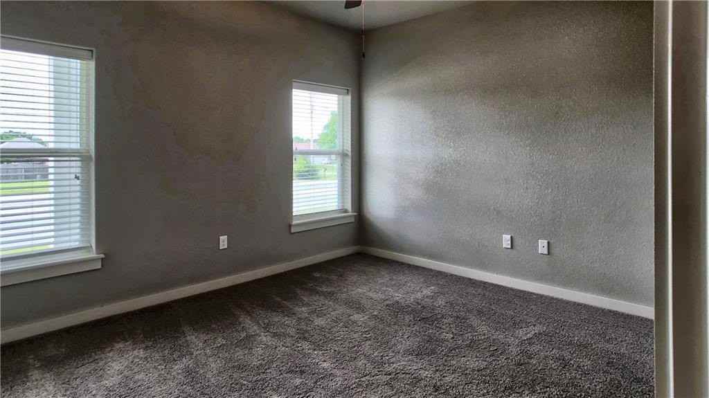 1690 N Izard Ln - Photo 7 of 10