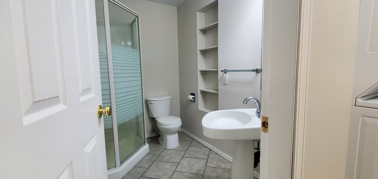 1970 300-134 - 1970 12 Avenue - B #B - Photo 5 of 5