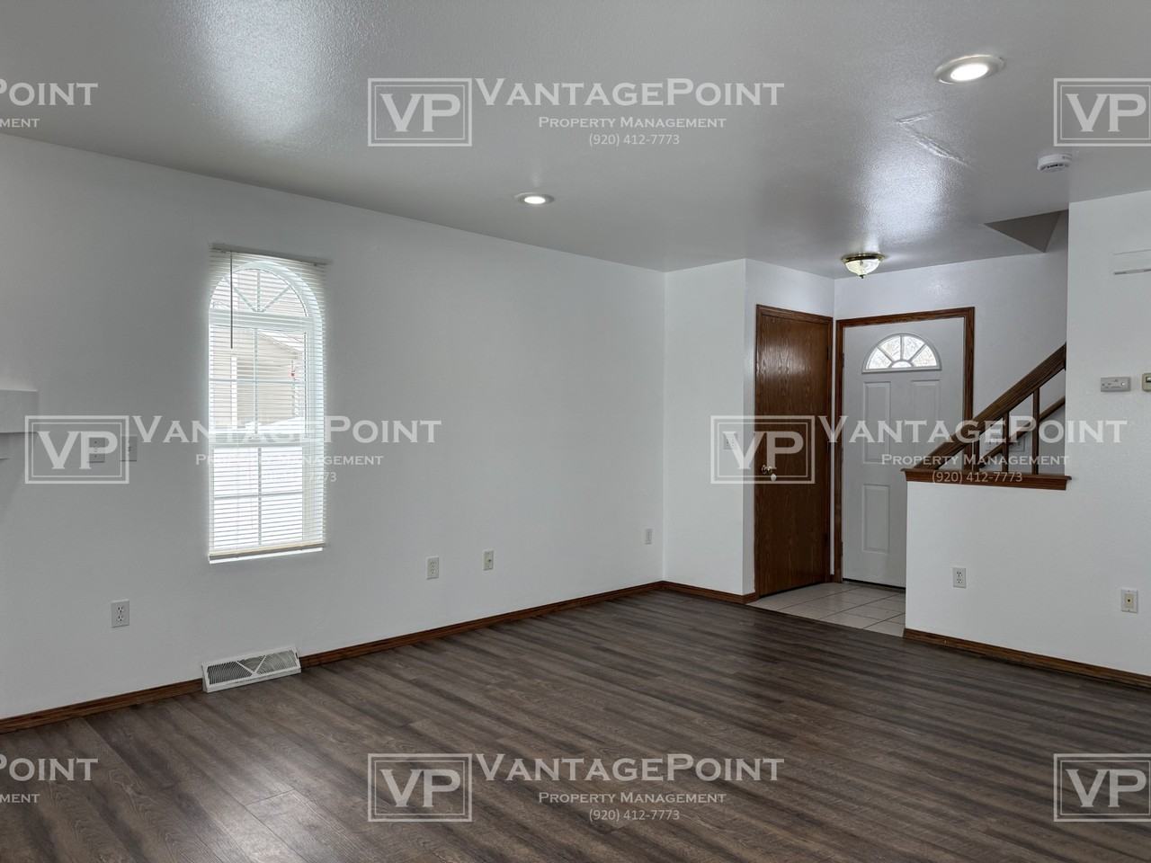 1434 Glenview Ln #1434 - Photo 3 of 20