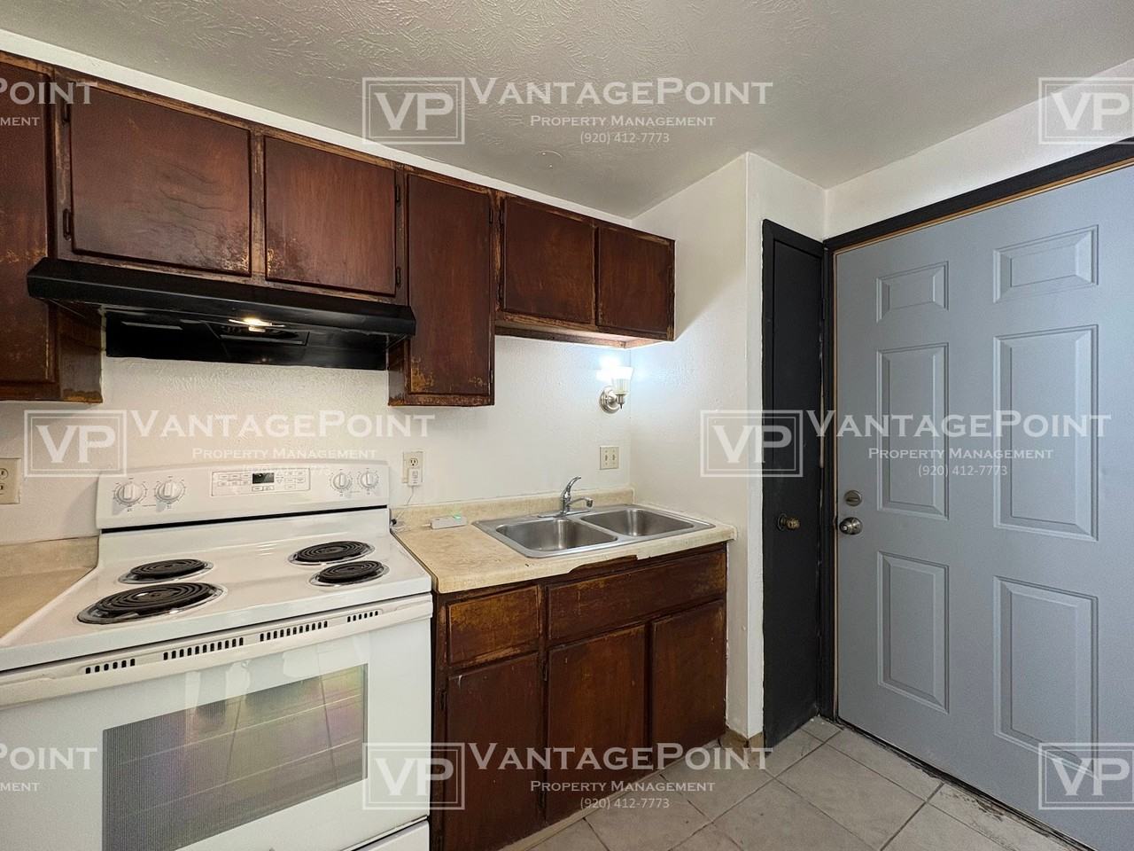 2122 Imperial Ln #1 - Photo 4 of 12