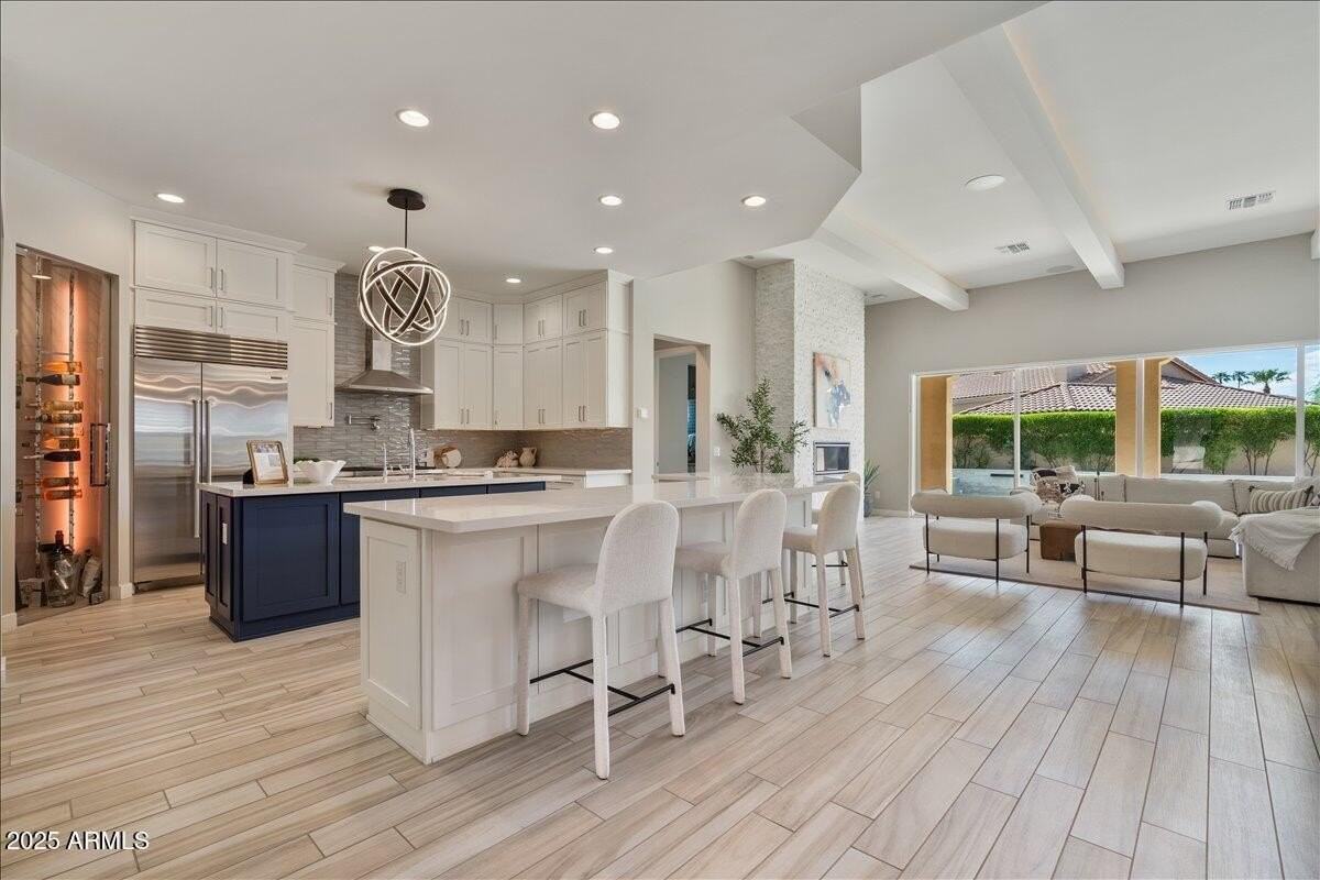 5543 E Beryl Ave - Photo 3 of 50