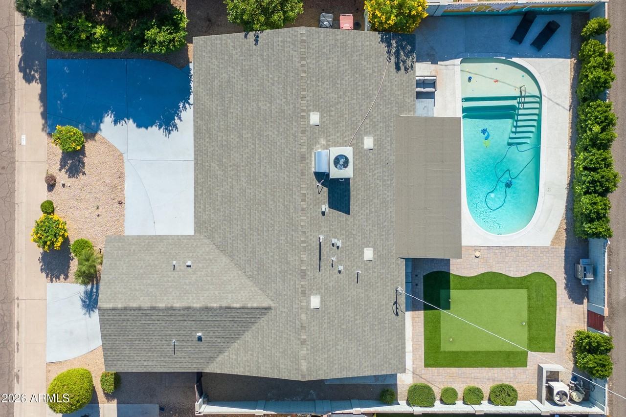 4014 N 81st St - Photo 3 of 37