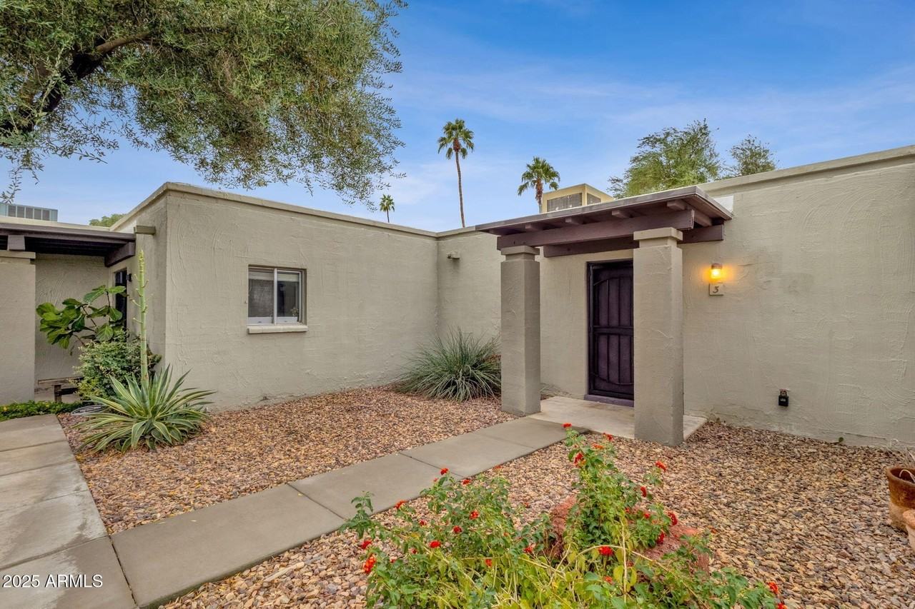 16819 E Gunsight Dr Unit A3 - Photo 2 of 25