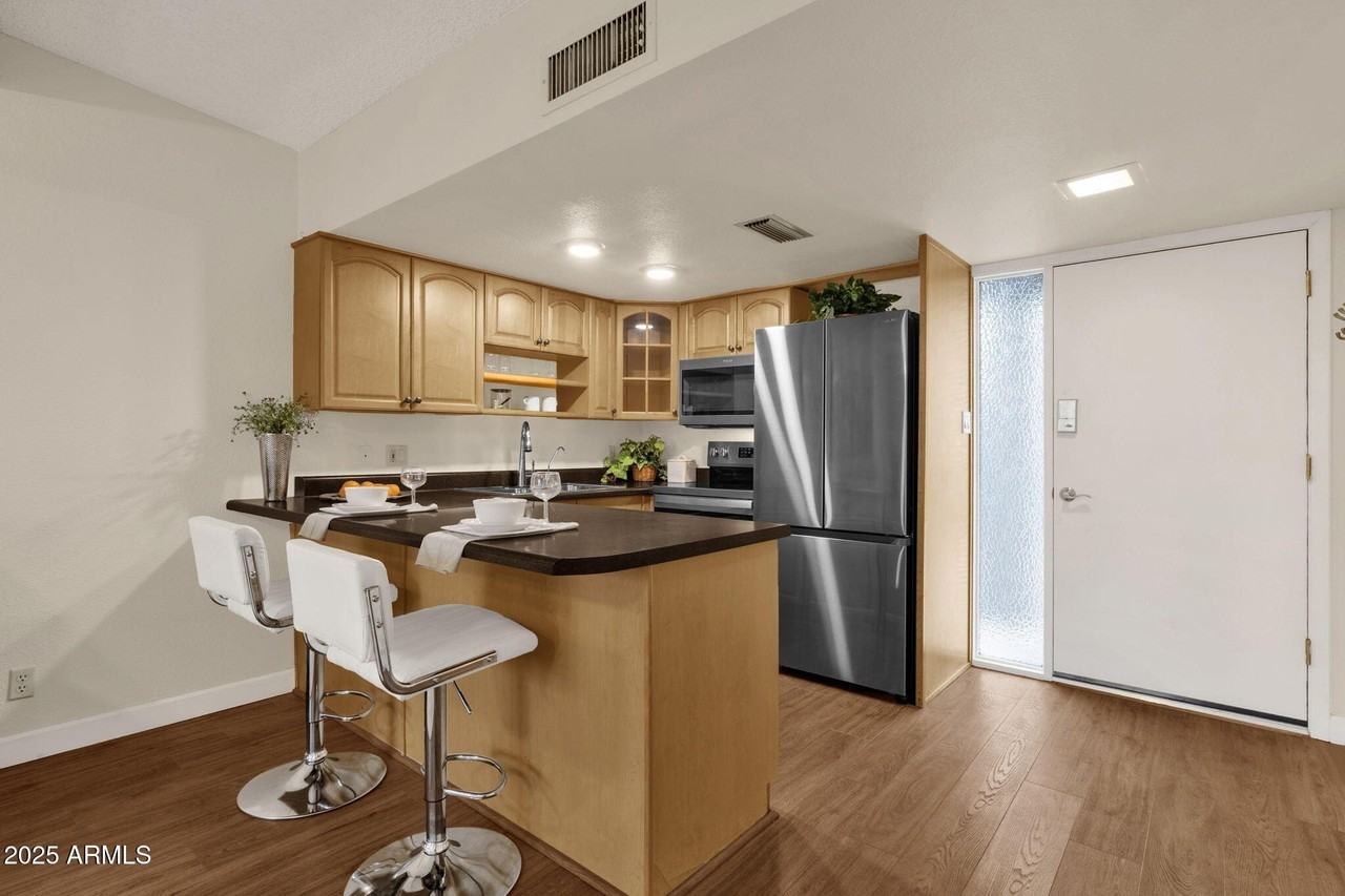 16819 E Gunsight Dr Unit A3 - Photo 6 of 25