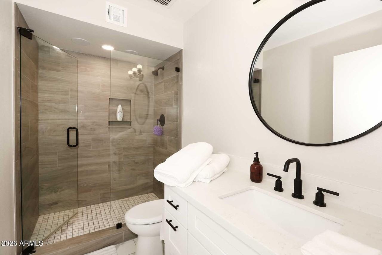 8390 E Solano Dr - Photo 2 of 50