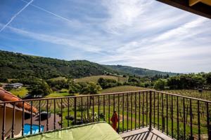 featured image of 452 Chestnut Ave