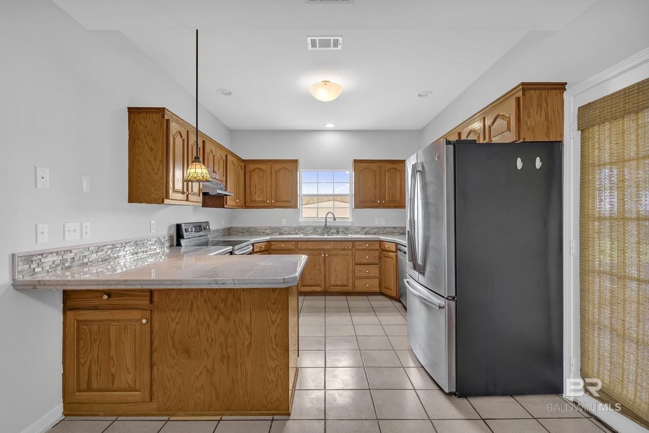 9785 Terrace Dr - Photo 4 of 16