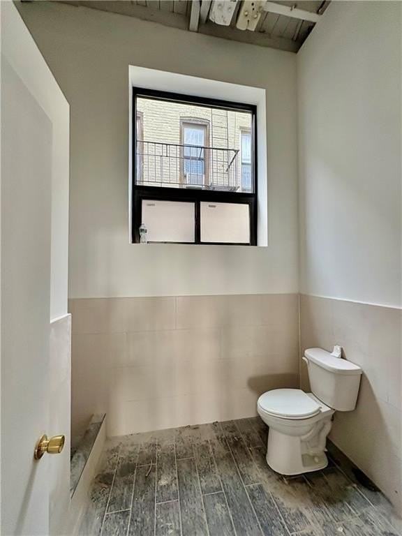 813 63rd St #2FL - Photo 7 of 8