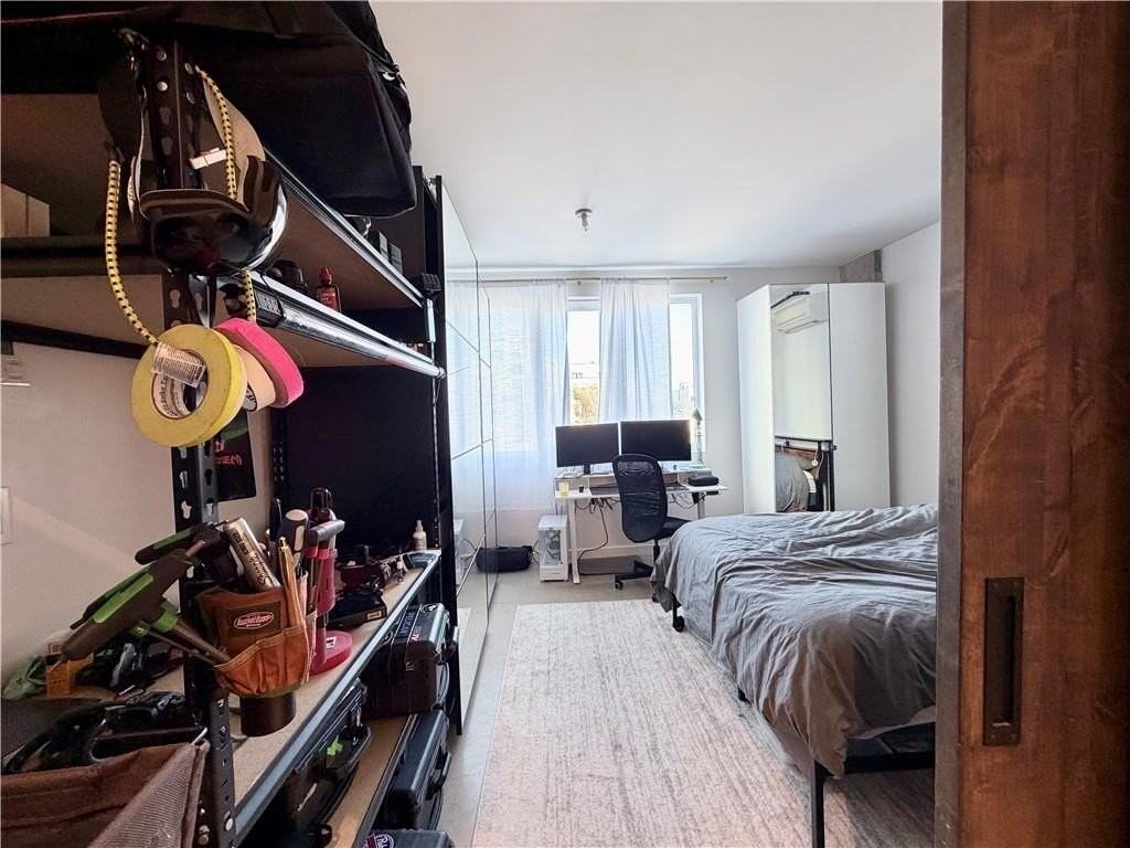 651 New York Ave #307 - Photo 5 of 9