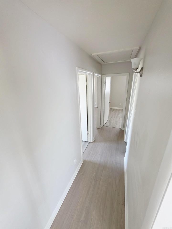 5205 Primrose Ln - Photo 7 of 13