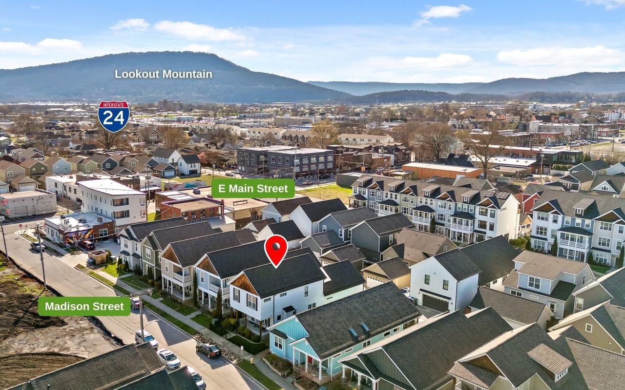 1449 Madison St - Photo 2 of 38