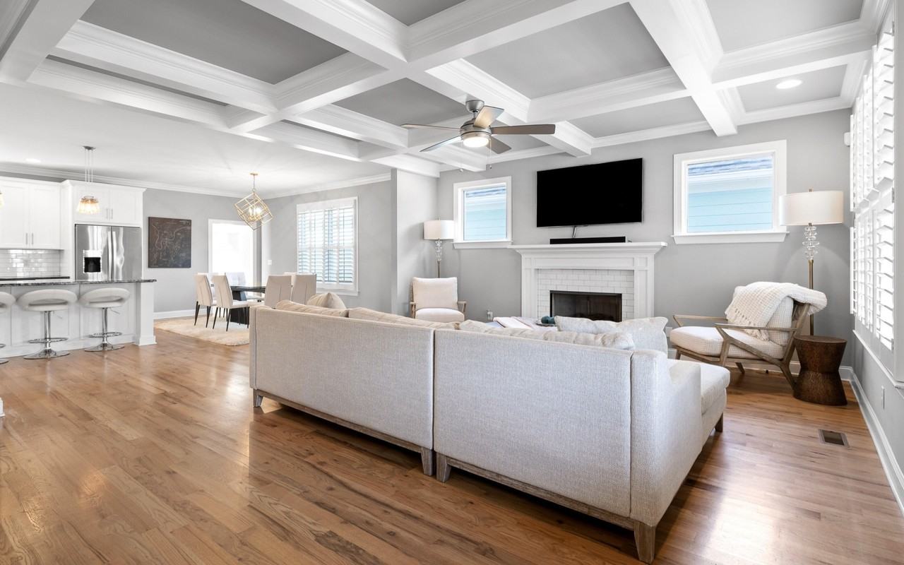 1449 Madison St - Photo 7 of 38