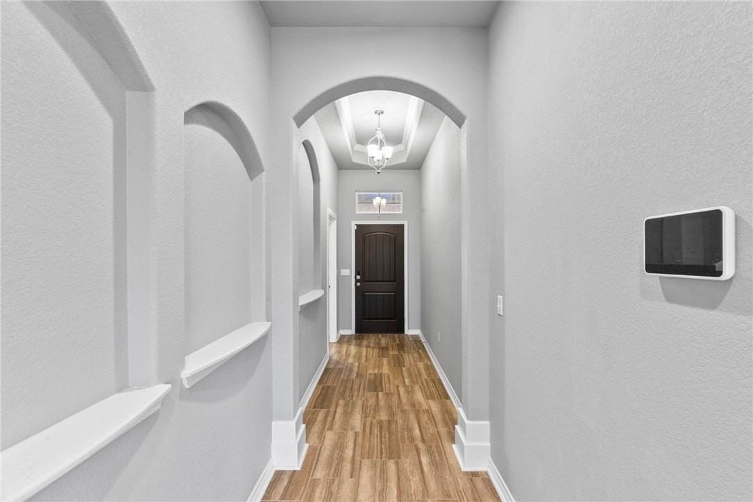 1107 Pasadena St - Photo 2 of 20