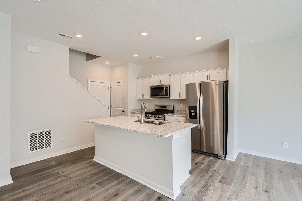 6354 Ripken St - Photo 6 of 25