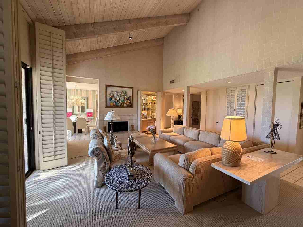 714 Inverness Dr - Photo 3 of 16