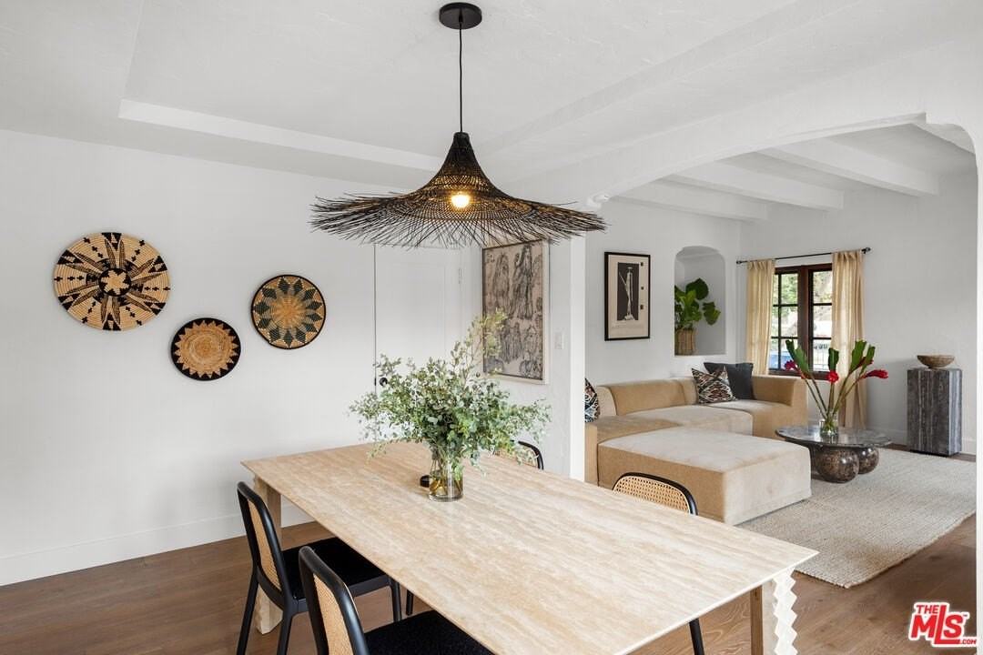 535 N Poinsettia Pl - Photo 3 of 33