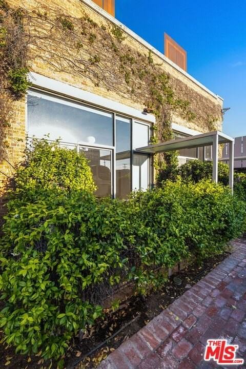 1850 E Industrial St Apt 106 - Photo 4 of 50