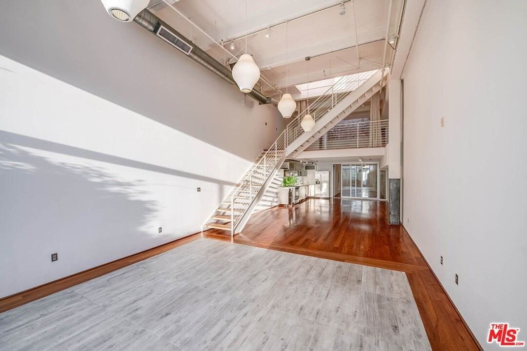 1850 E Industrial St Apt 106 - Photo 7 of 50