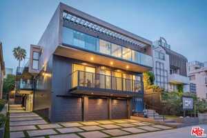 featured image of 2805 3rd St Apt 6 #Apt 6