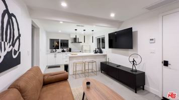 featured image of 414 Buena Vista Dr Unit 414