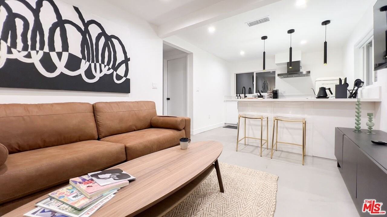 414 Buena Vista Dr Unit 414 - Photo 3 of 5