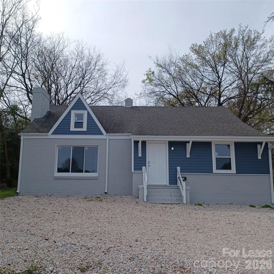 4211 Major St - Photo 3 of 19