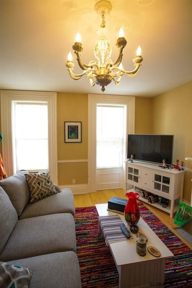 69 Lawrence St Apt 1 - Photo 7 of 14