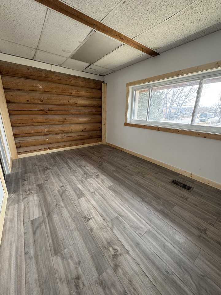 324 5th Ave S #1 - Photo 6 of 12