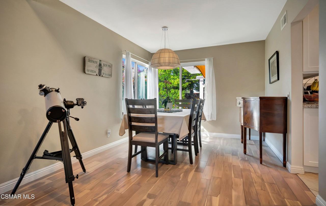 2207 Rusticpark Ct - Photo 5 of 22