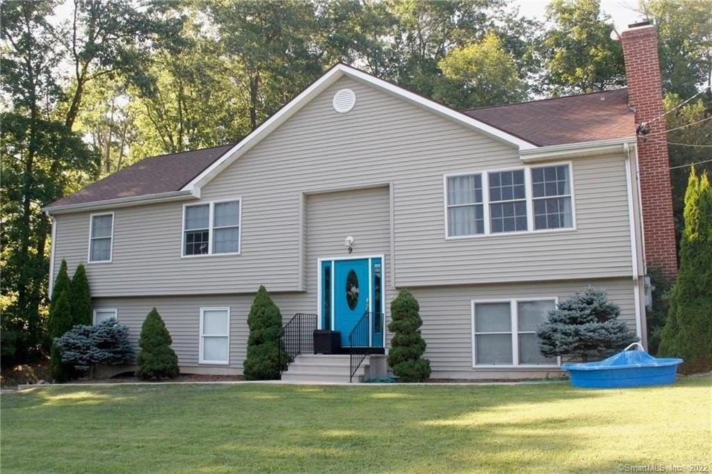 9 Ledgewood Ct - Photo 2 of 13