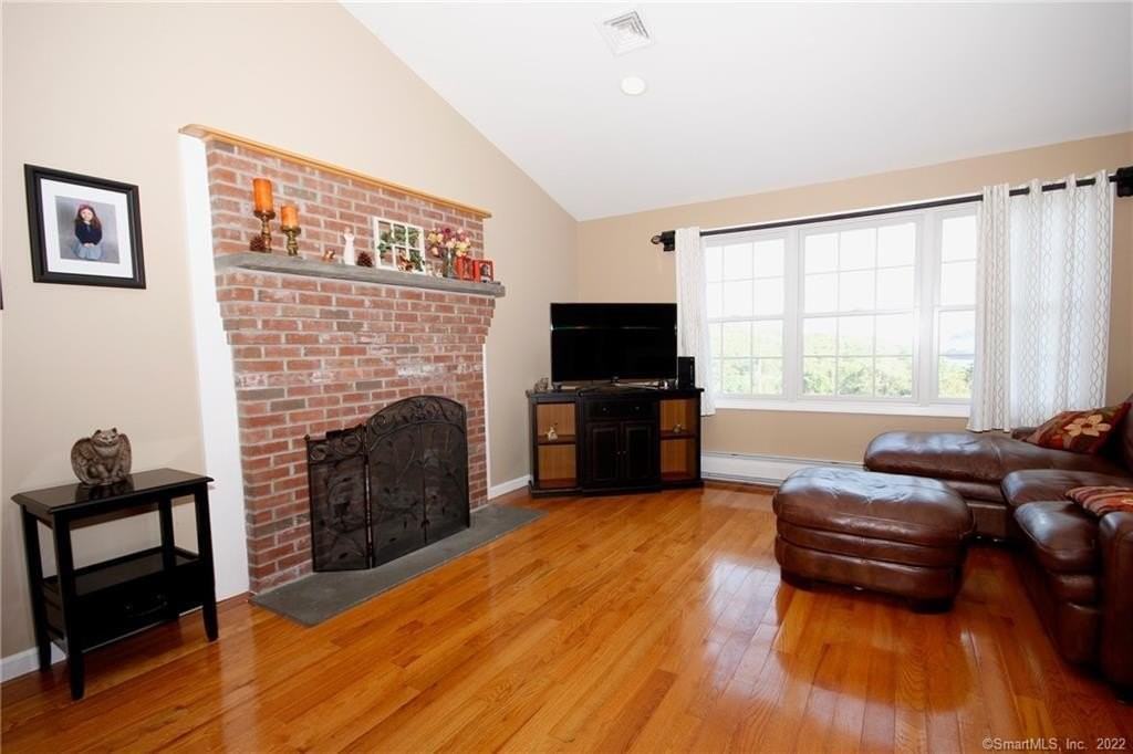 9 Ledgewood Ct - Photo 3 of 13