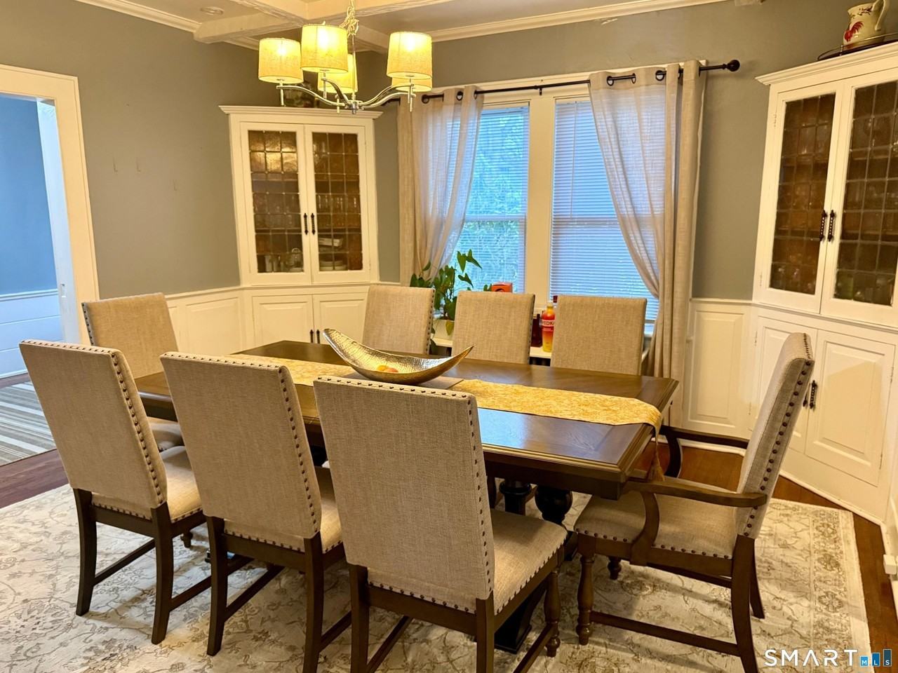 64 Hickory St - Photo 5 of 31