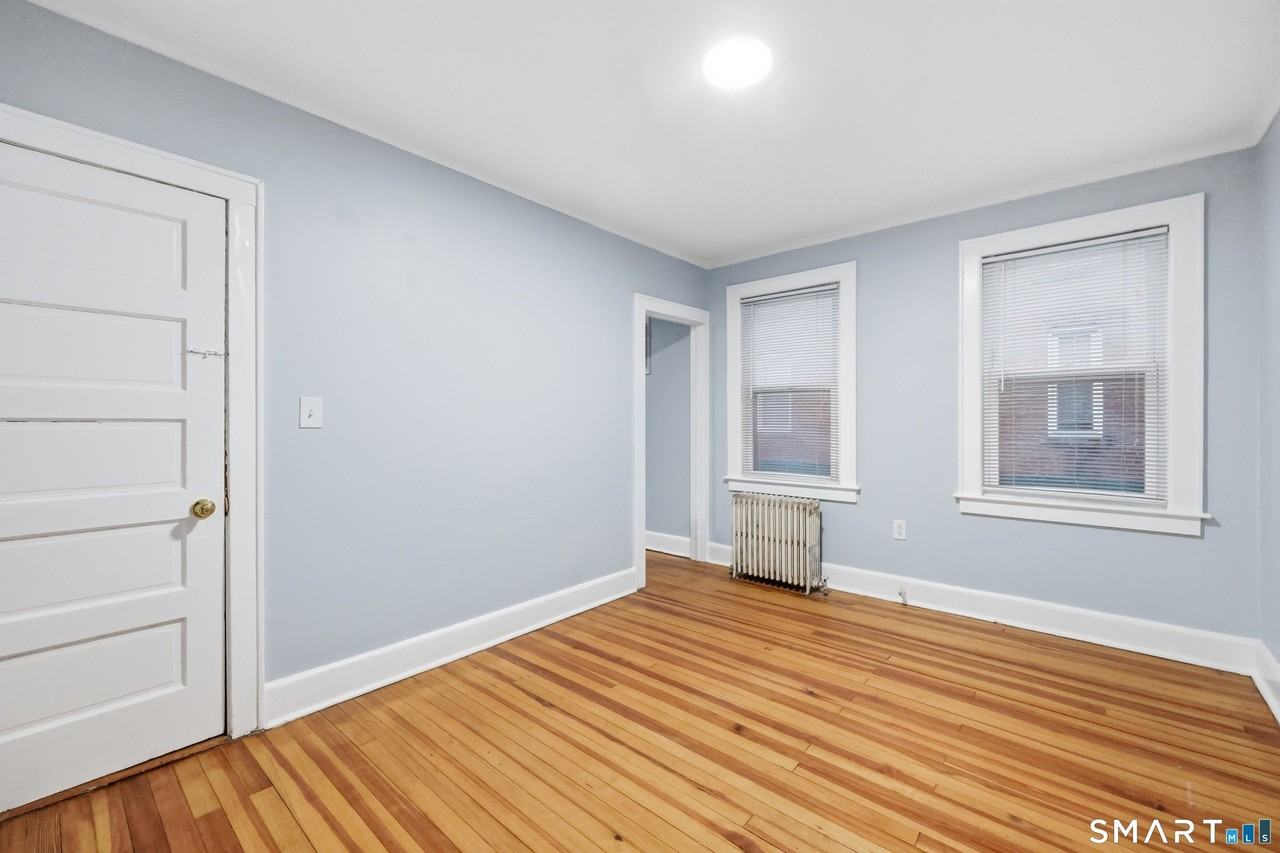 94 Liberty St - Photo 3 of 21