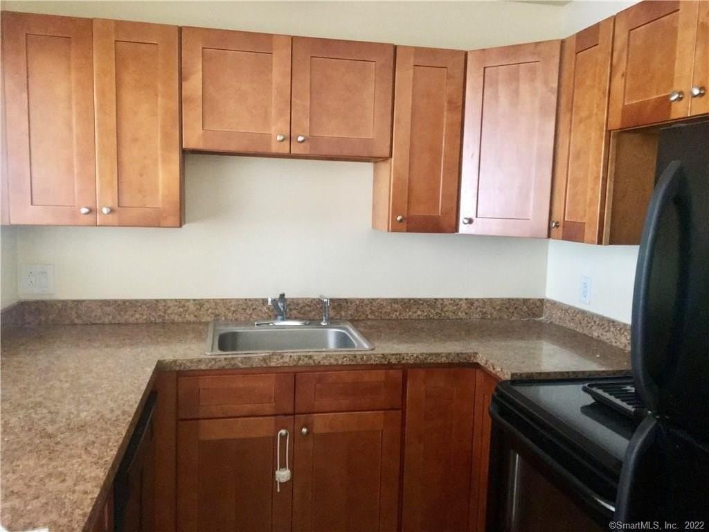 113 Niles Hill Rd Unit A - Photo 2 of 5