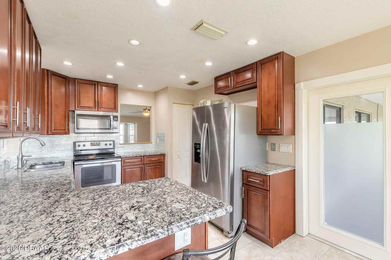 10 Cormorant Ct - Photo 6 of 42