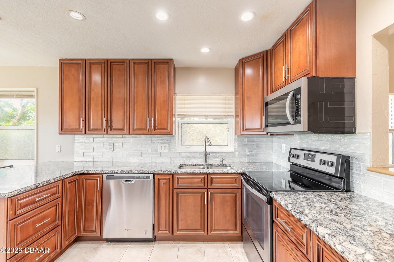 10 Cormorant Ct - Photo 7 of 42