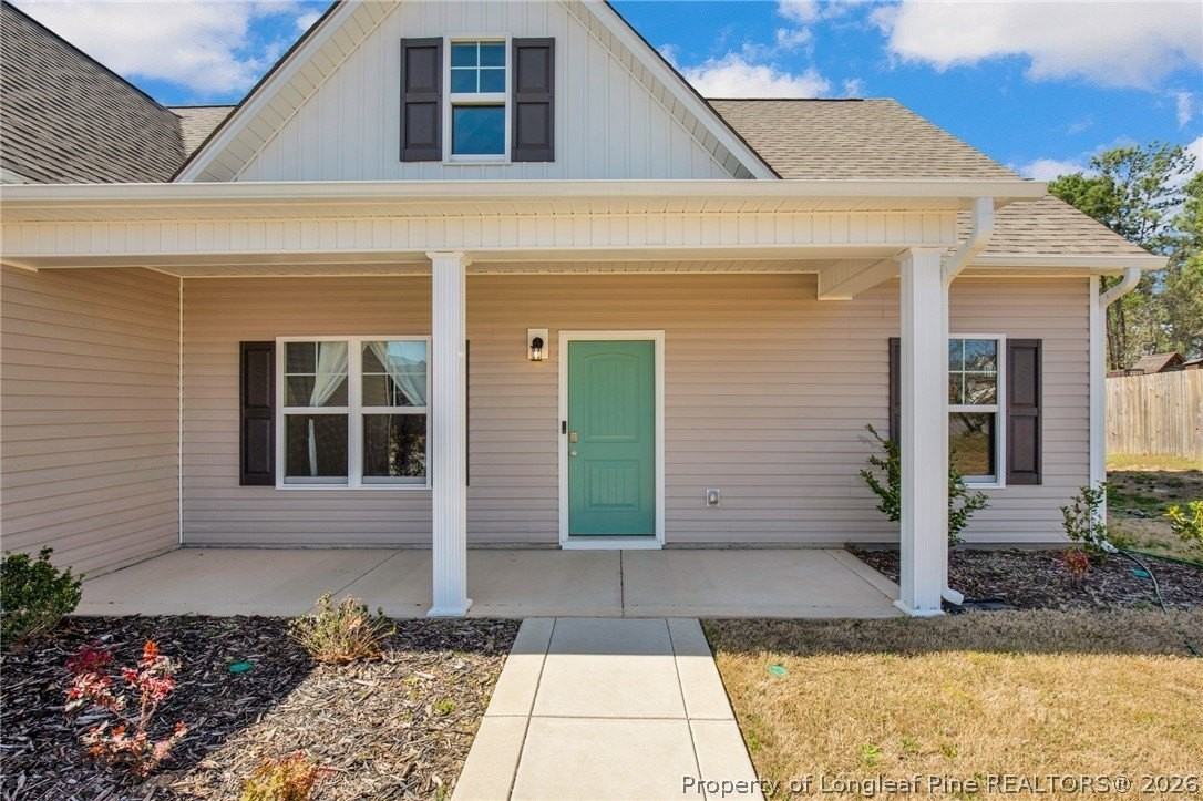 272 Caldwell St - Photo 3 of 27