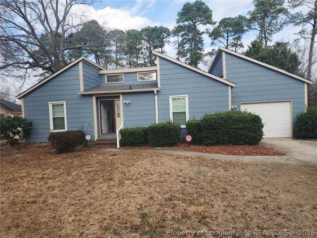 105 Alexander Ln - Photo 2 of 20